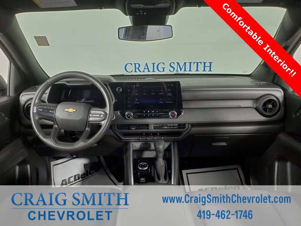 2023 Chevrolet Colorado Work Truck photo 2