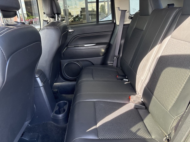 2016 Jeep Compass Latitude photo 9