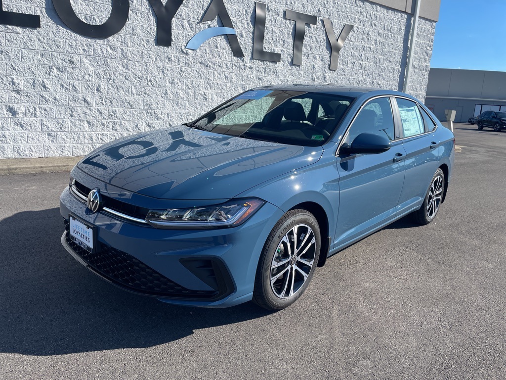 2026 Volkswagen Jetta Sport's photo