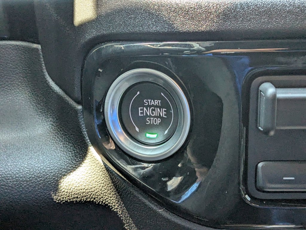 2025 Chevrolet Silverado 3500HD LT photo 13