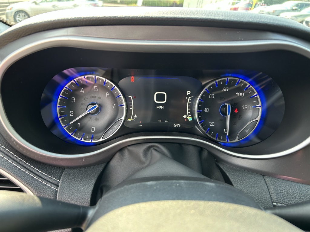 2026 Chrysler Pacifica photo 15