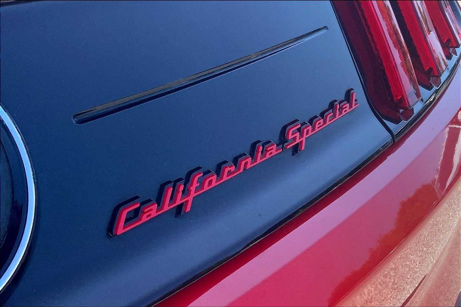2020 Ford Mustang GT Premium photo 9