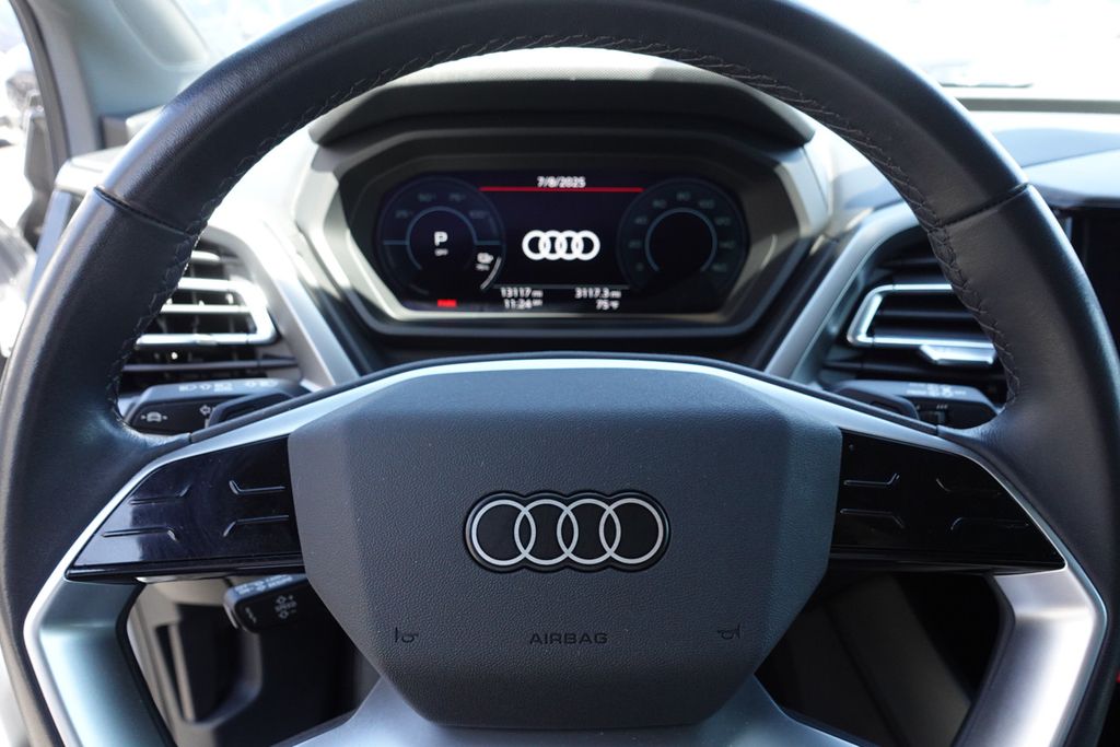 2024 Audi Q4 E-tron Premium photo 13