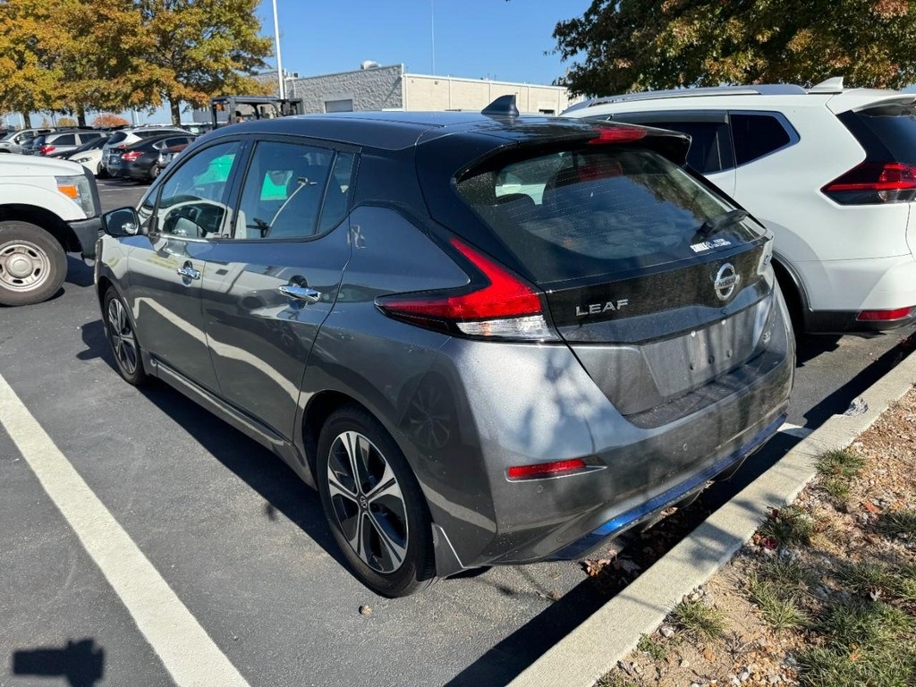2022 Nissan Leaf SL Plus photo 4