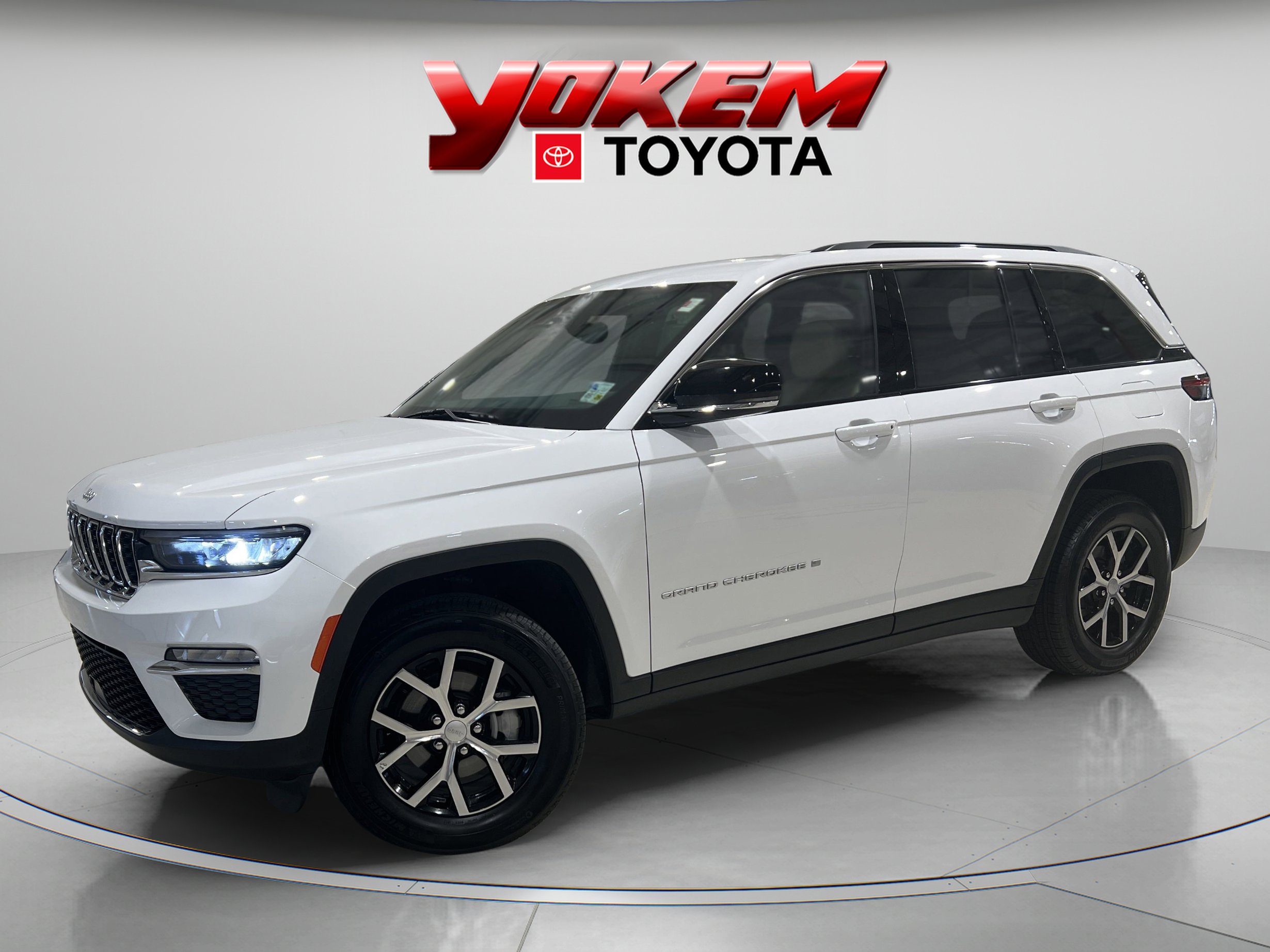 2024 Jeep Grand Cherokee Limited's photo