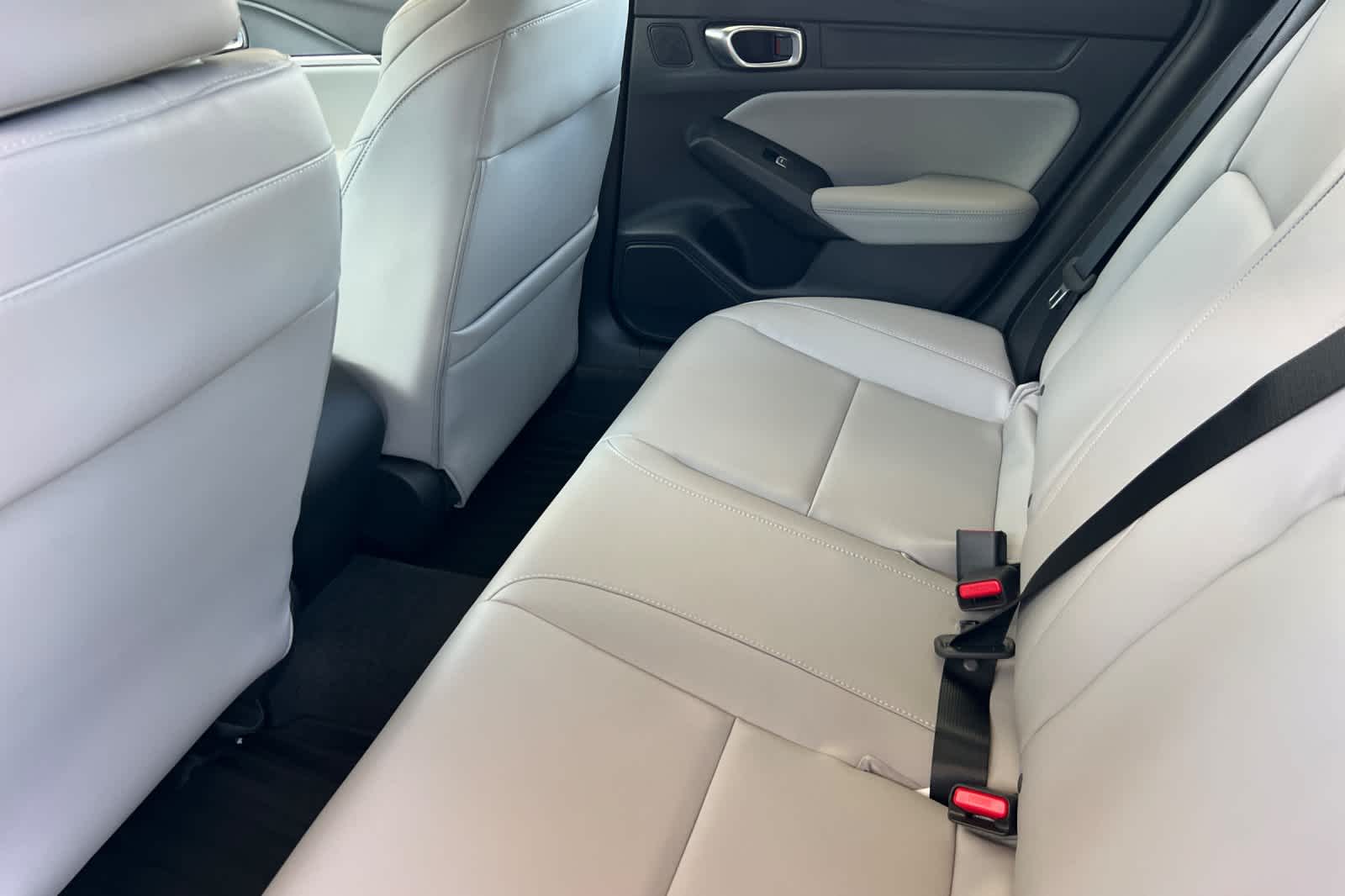 2025 Acura Integra Base photo 7