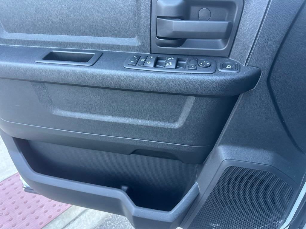 2024 Ram 2500 Tradesman photo 10