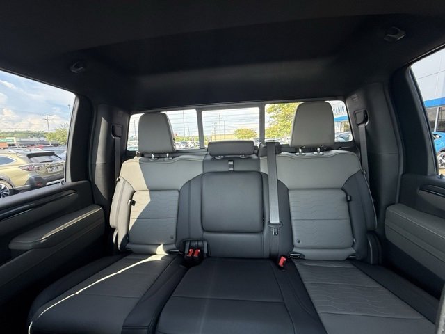 2025 Chevrolet Silverado 2500HD ZR2 photo 28