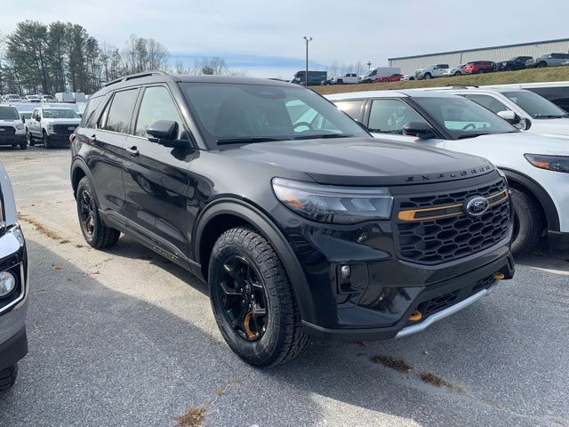 2026 Ford Explorer photo 2