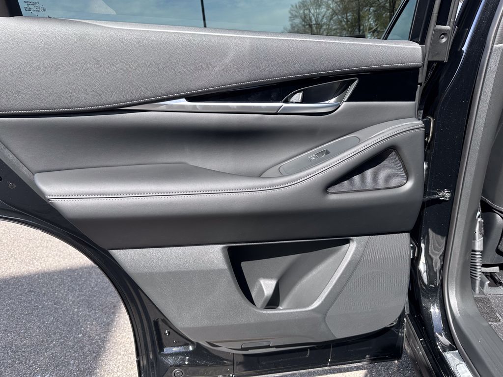 2025 Infiniti QX60 Pure photo 26