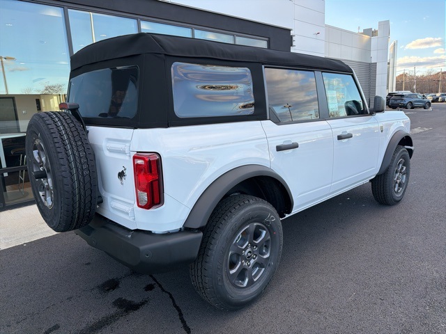 2025 Ford Bronco Big Bend photo 3