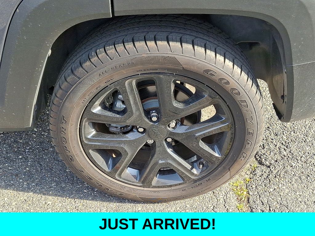 2022 Jeep Renegade Altitude photo 4