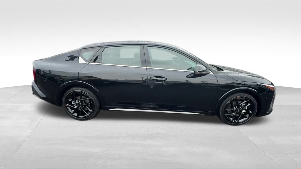 2025 Kia K4 GT-Line Turbo photo 7