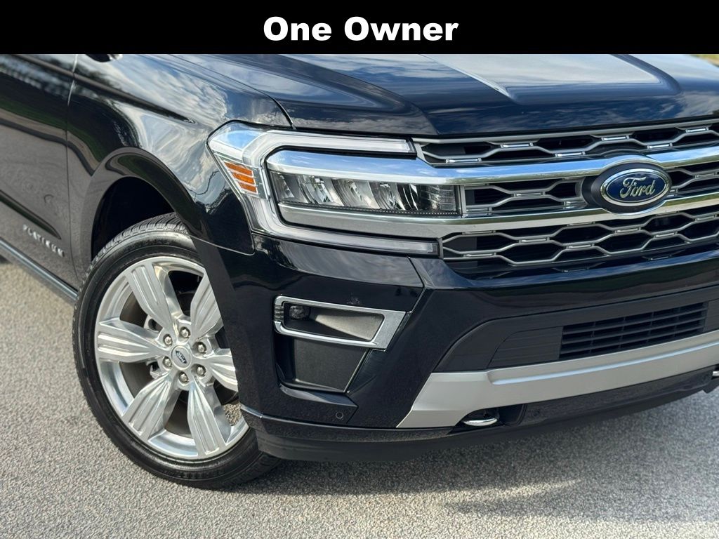 2023 Ford Expedition Platinum photo 3