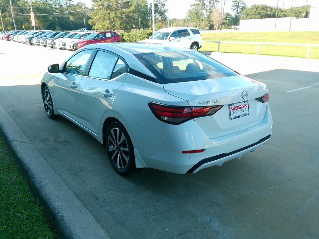 2025 Nissan Sentra SV photo 5
