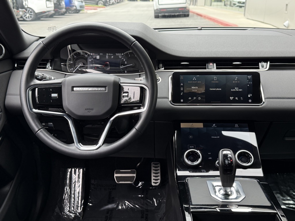 2023 Land Rover Range Rover Evoque R-Dynamic SE photo 23