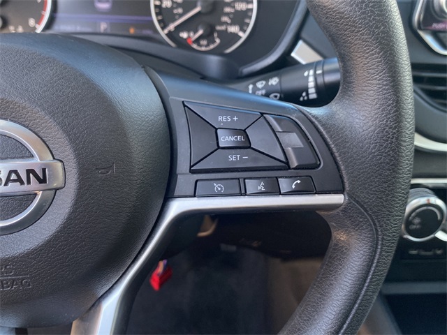 2022 Nissan Altima SV photo 24