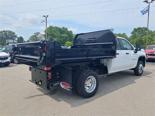 2025 Chevrolet Silverado 3500HD photo 5