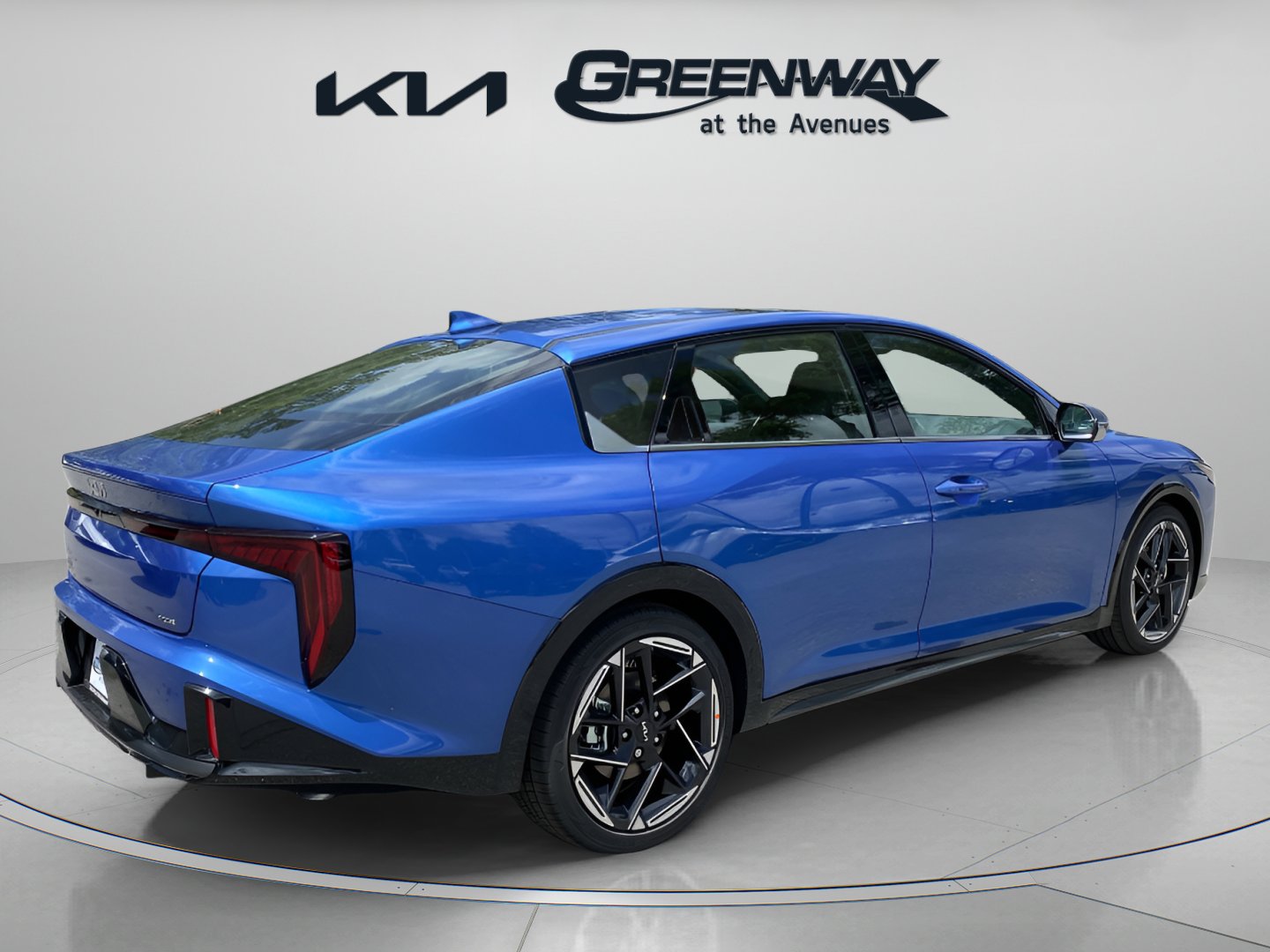 2025 Kia K4 GT-Line photo 4