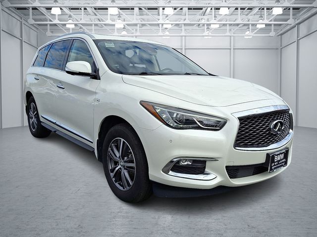 2019 Infiniti QX60 Luxe AWD photo 3