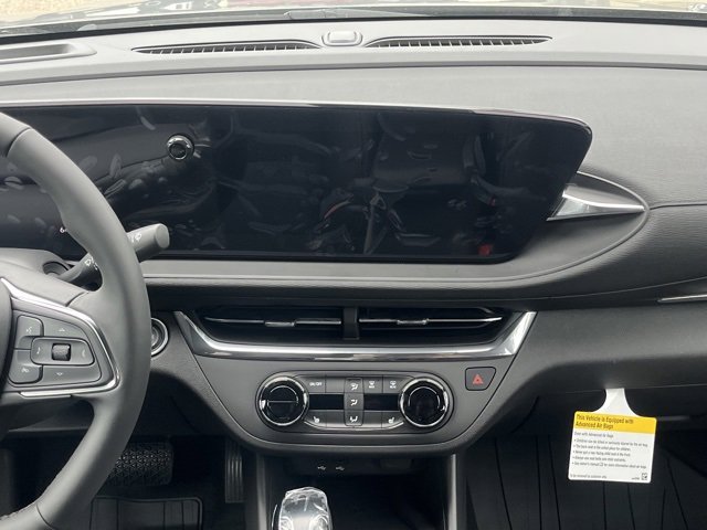 2025 Buick Envista Preferred photo 13
