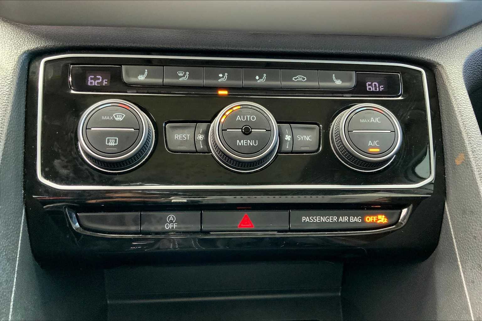 2021 Volkswagen Atlas V6 SEL R-Line photo 29