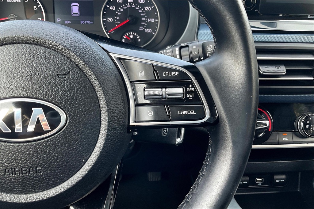 2021 Kia Seltos S photo 16