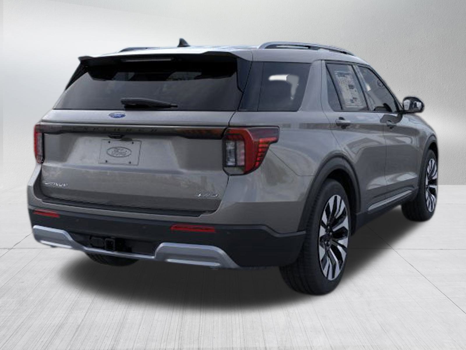 2026 Ford Explorer Platinum photo 4