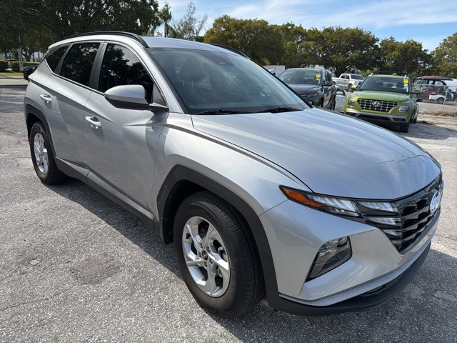 2024 Hyundai Tucson SEL photo 2