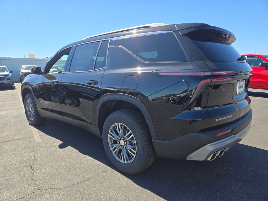 2026 Chevrolet Traverse photo 3
