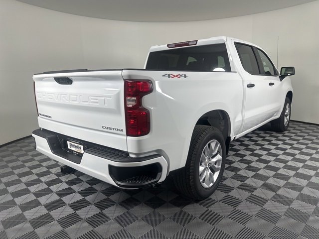 2026 Chevrolet Silverado 1500 Custom photo 2