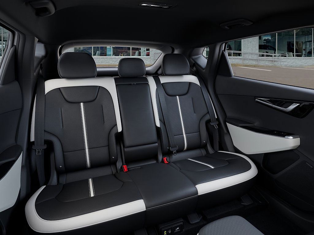 2025 Kia EV6 GT-Line photo 14
