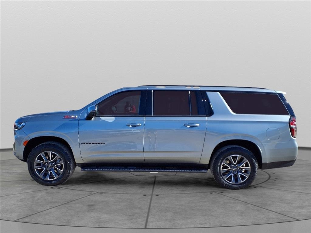 2024 Chevrolet Suburban Z71 photo 2