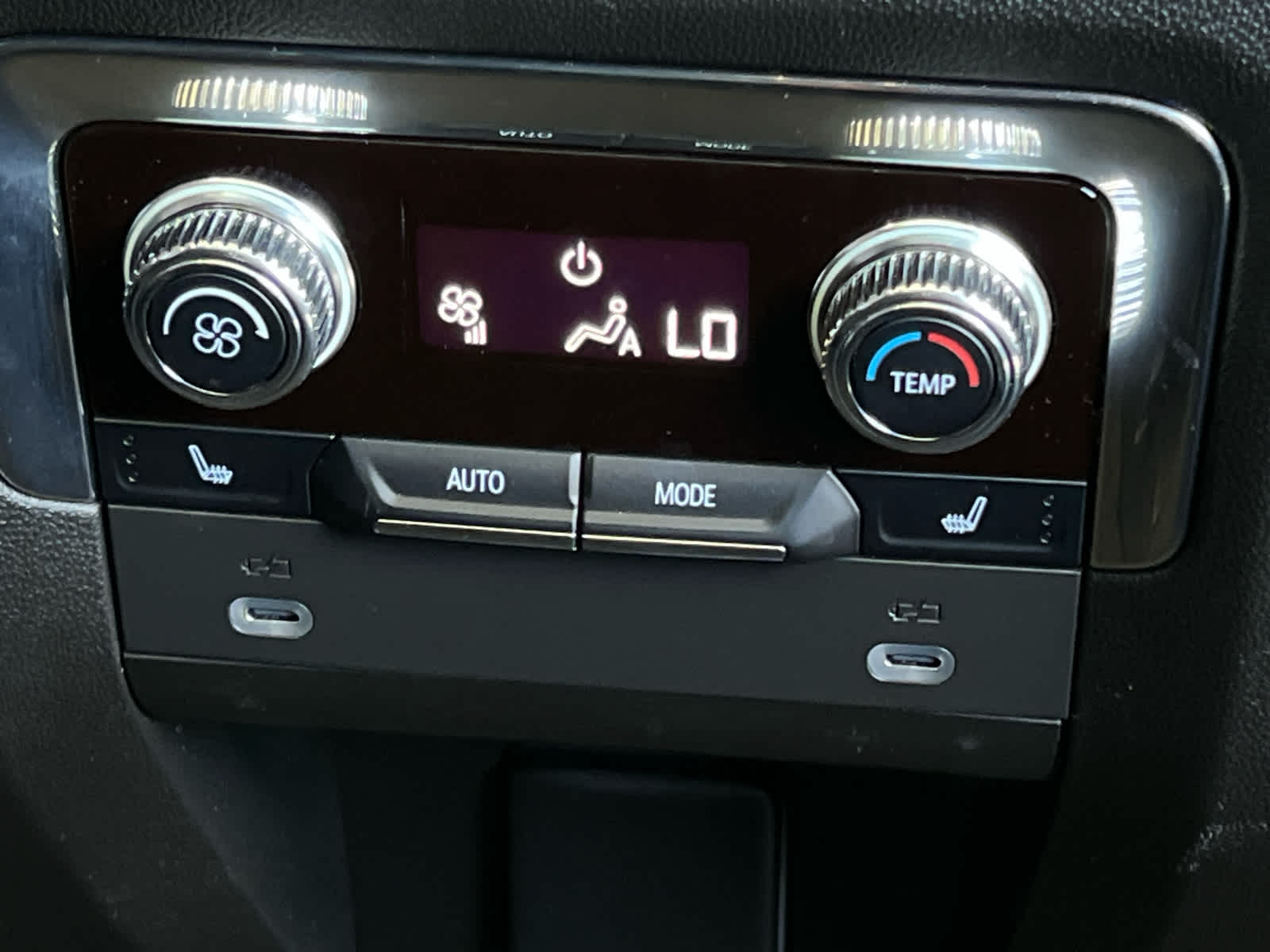 2023 Gmc Yukon AT4 photo 14