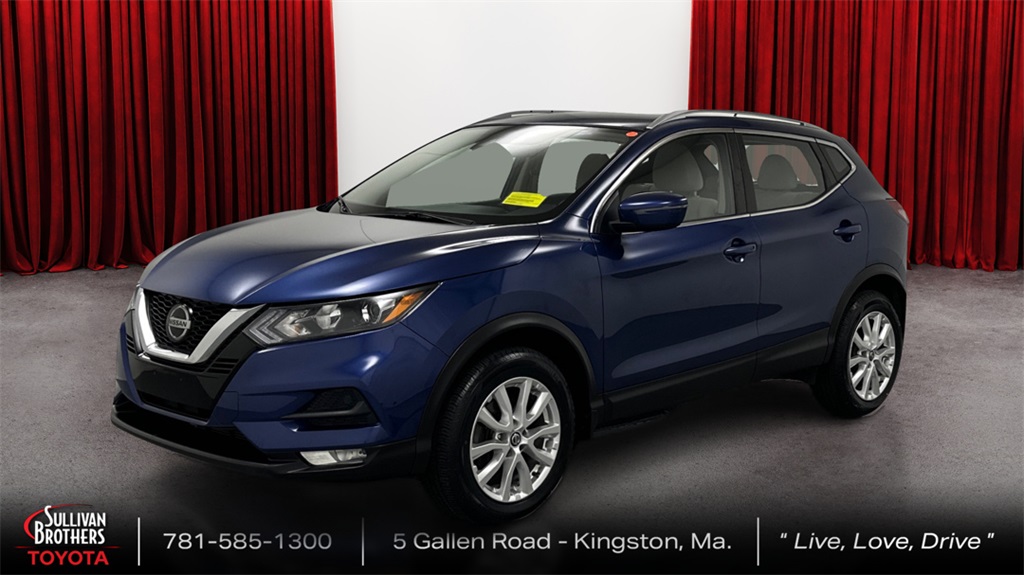 Used 2022 Blue Nissan SV image 1
