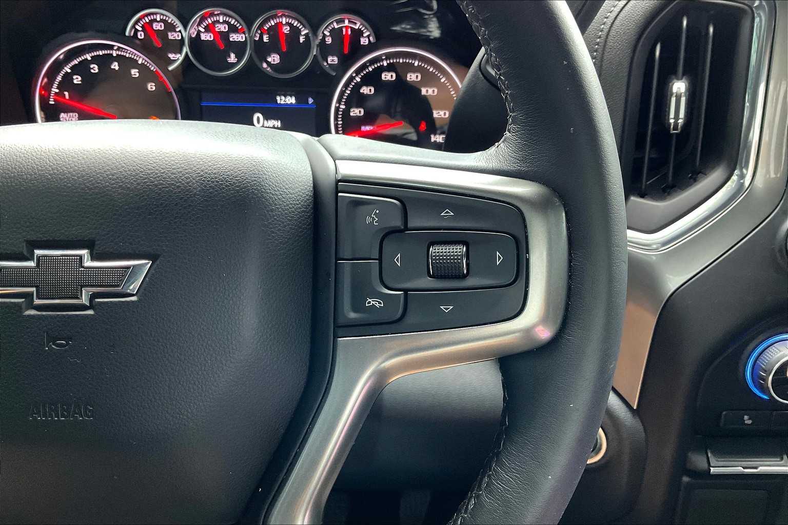 2021 Chevrolet Silverado 1500 RST photo 18