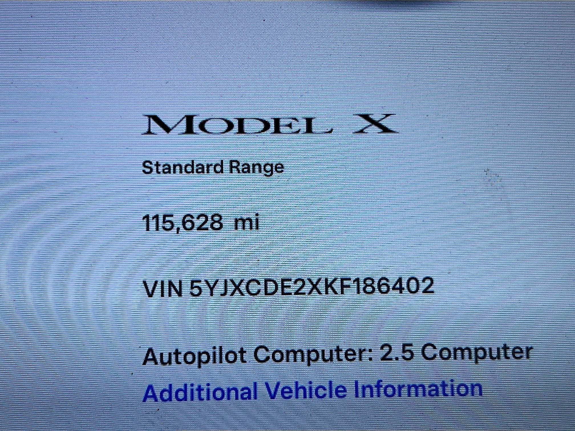 2019 Tesla Model X 75D photo 11