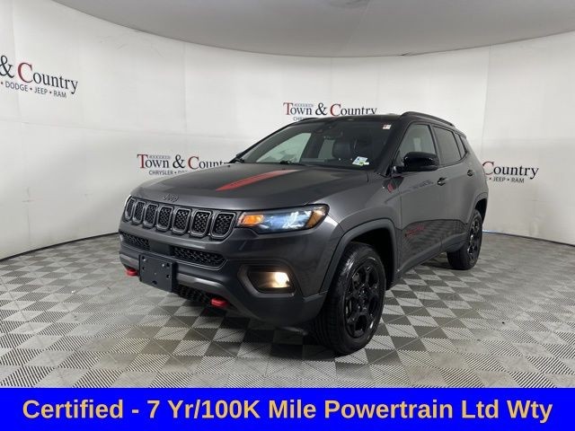 2023 Jeep Compass Trailhawk's photo