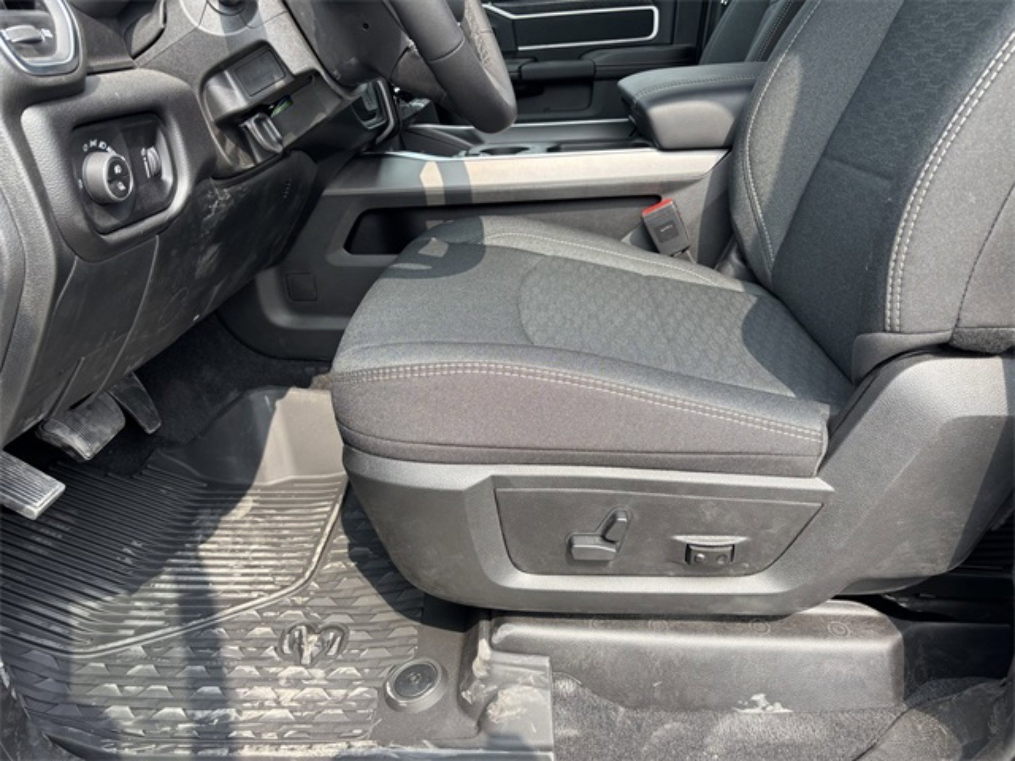 2025 Ram 2500 Lone Star photo 10