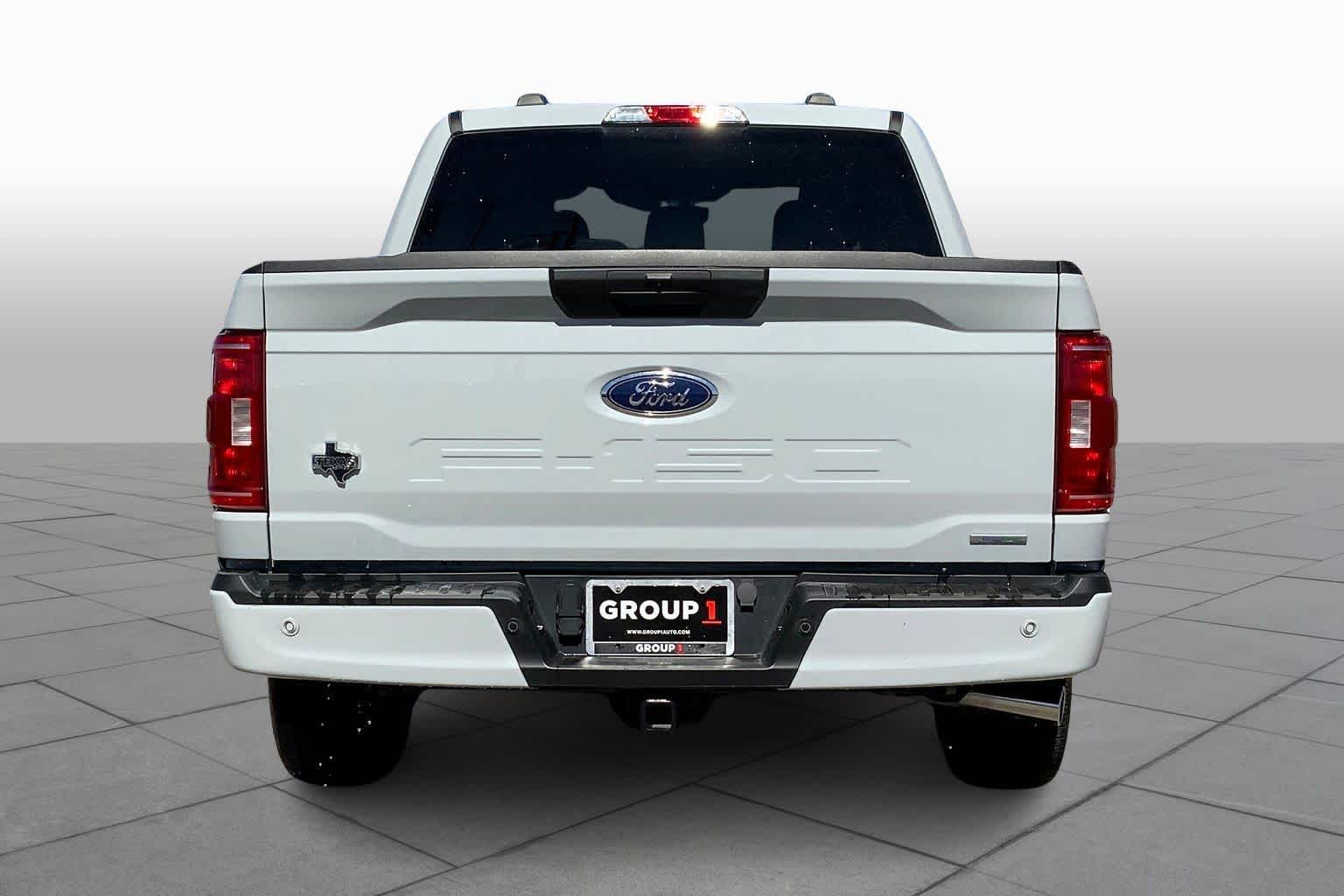 2023 Ford F-150 XLT photo 4