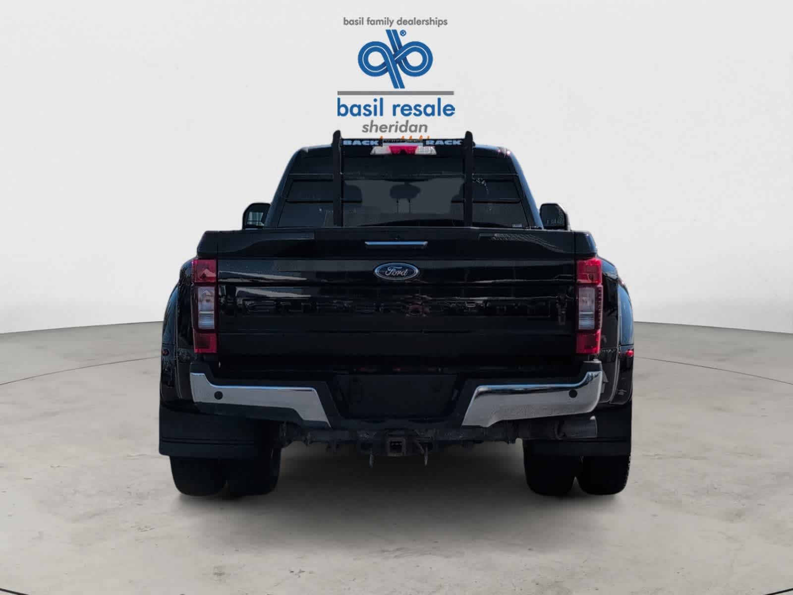 2021 Ford F-350 XLT photo 5