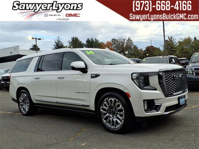 2024 GMC Yukon XL Denali Ultimate's photo