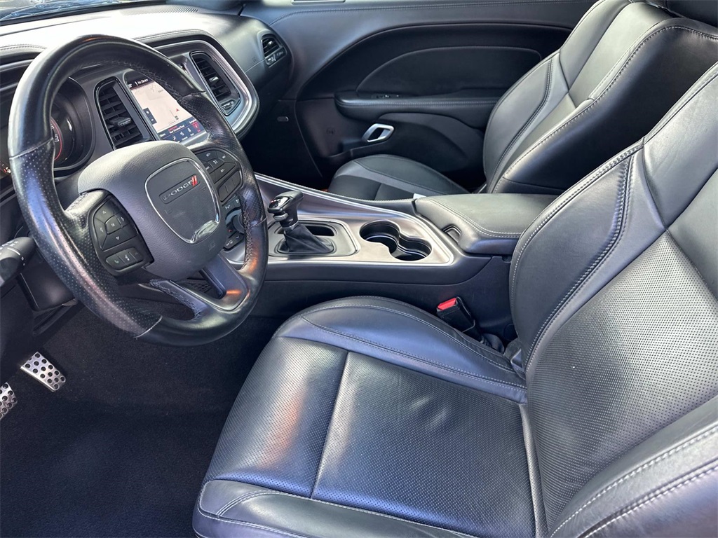 2020 Dodge Challenger SXT photo 14