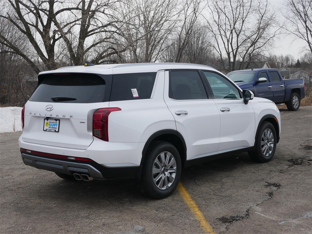 Used 2025 Hyundai Palisade SEL with VIN KM8R2DGE3SU891743 for sale in Rochester, Minnesota
