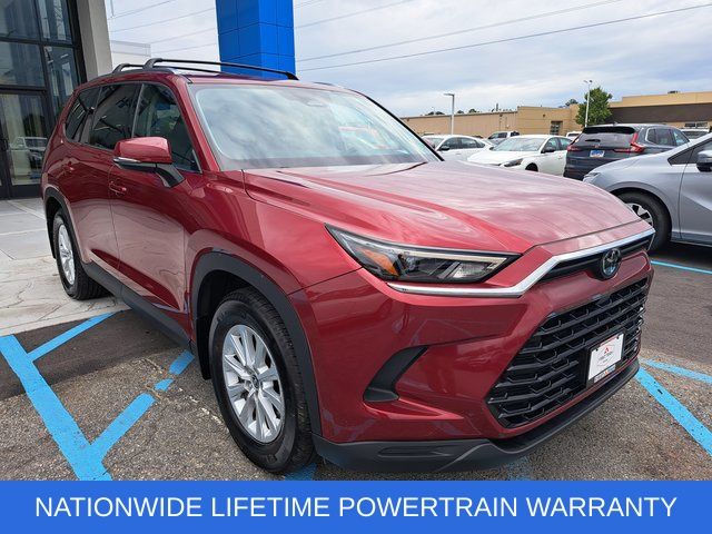 2024 Toyota Grand Highlander Hybrid XLE photo 3