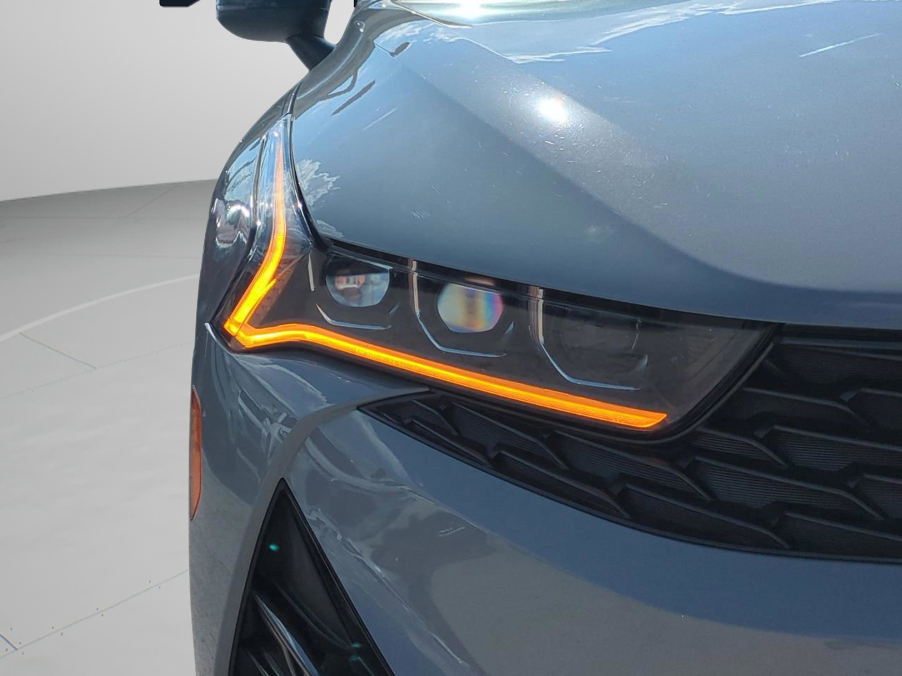 2024 Kia K5 GT-Line photo 9