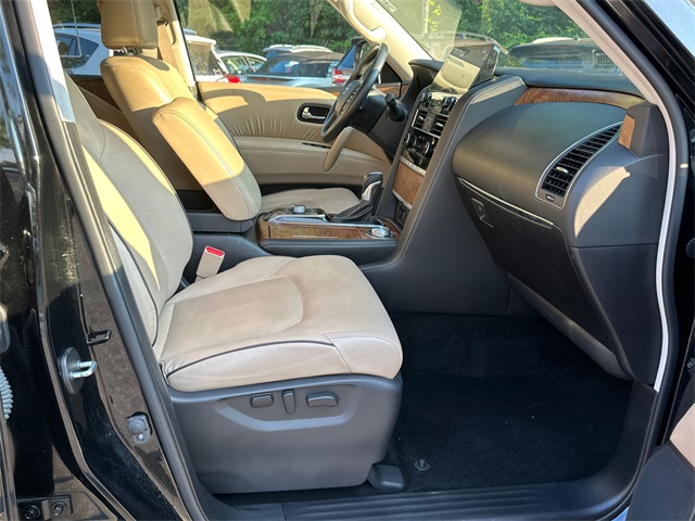2023 Nissan Armada SL photo 12