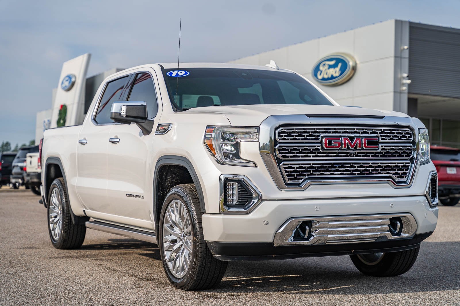 2019 GMC Sierra 1500 Denali Denali's photo