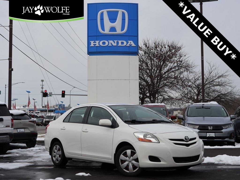 2008 Toyota Yaris Base