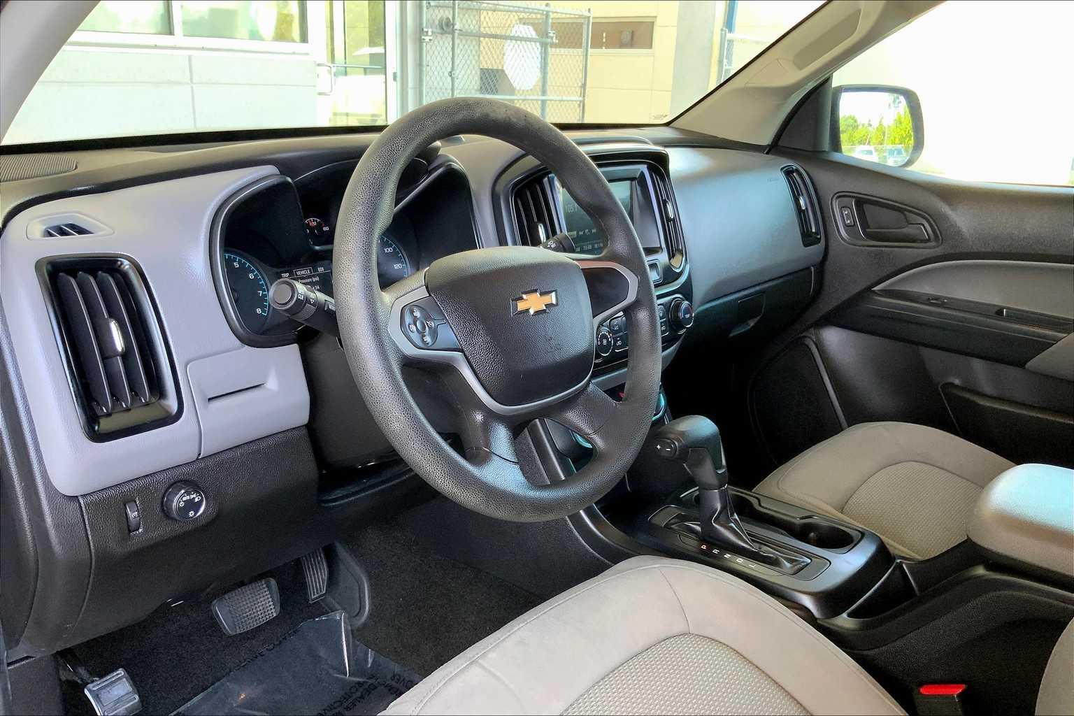 2018 Chevrolet Colorado Work Truck photo 16